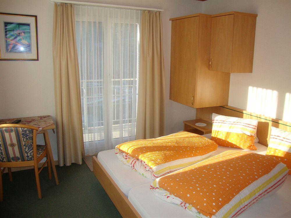 Hotel Pizzeria Mittenwald Flums Экстерьер фото