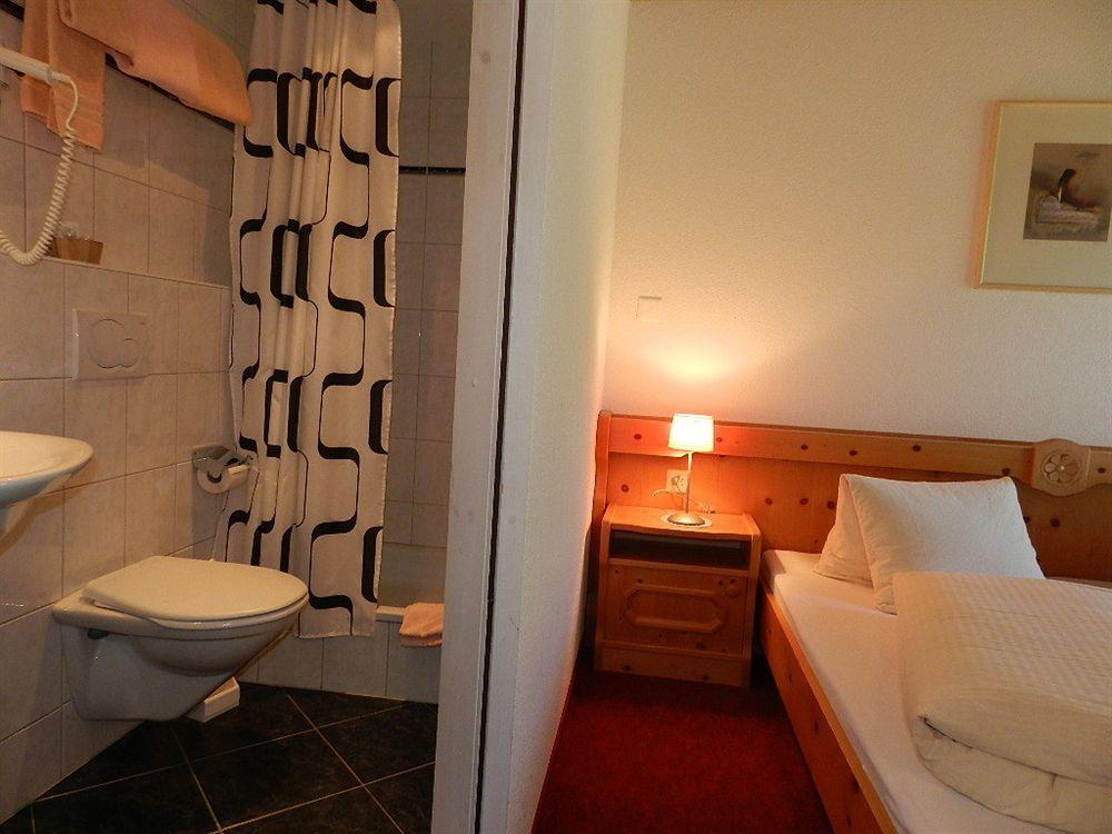 Hotel Pizzeria Mittenwald Flums Экстерьер фото