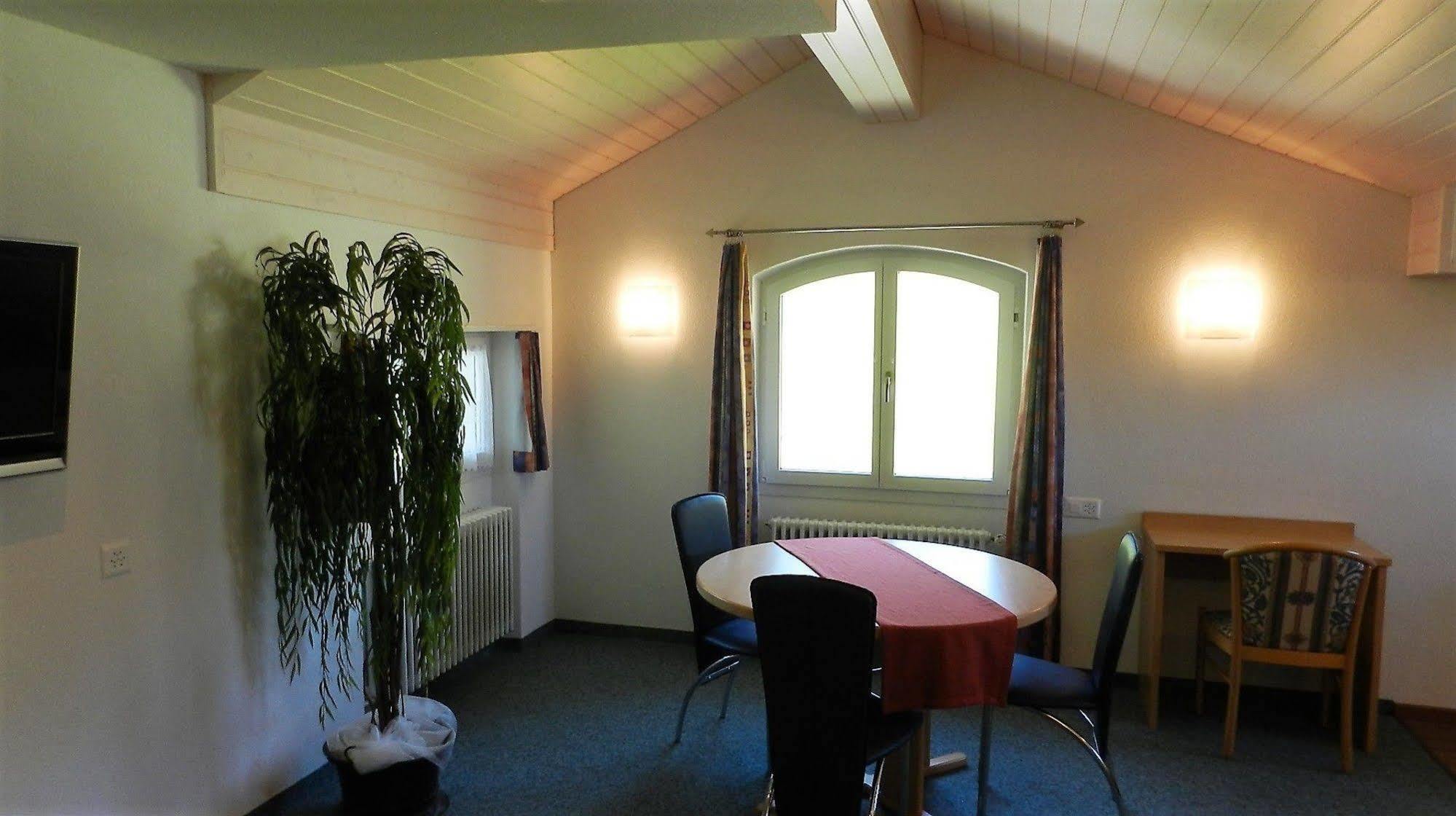 Hotel Pizzeria Mittenwald Flums Экстерьер фото