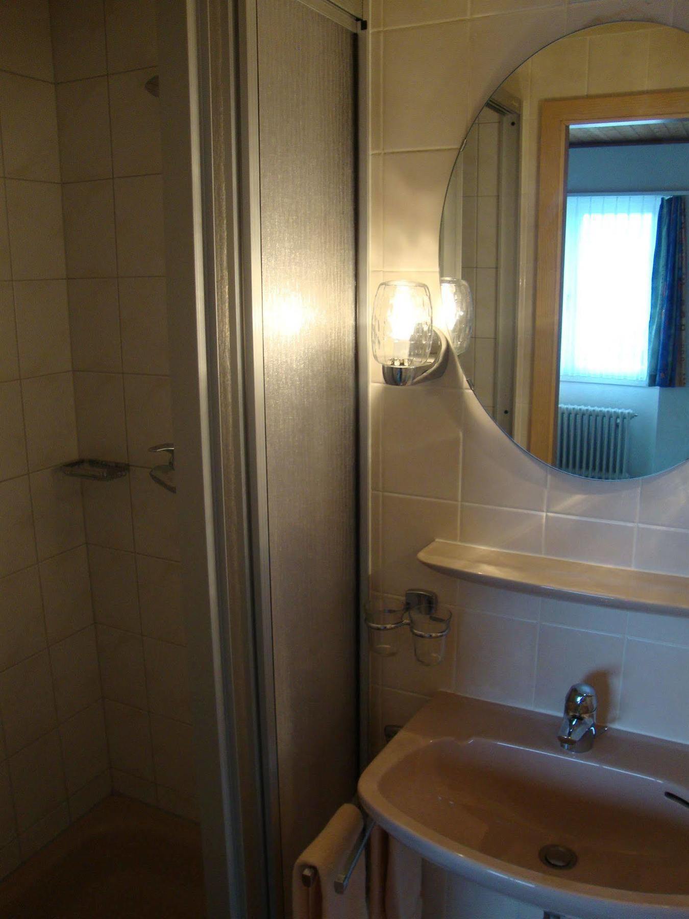 Hotel Pizzeria Mittenwald Flums Экстерьер фото